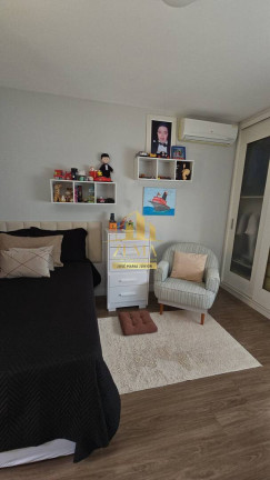 Imagem Casa com 4 Quartos à Venda, 300 m² em Vila Oliveira - Mogi Das Cruzes Imagem Casa com 4 Quartos à Venda, 300 m² em Vila Oliveira - Mogi Das Cruzes