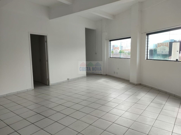Imóvel Comercial para Alugar, 80 m² em Vila Mathias - Santos