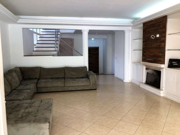 Casa com 4 Quartos à Venda, 233 m² em São Paulo Ii - Cotia