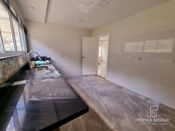 Imagem Casa com 4 Quartos à Venda, 230 m² em Albuquerque - Teresópolis