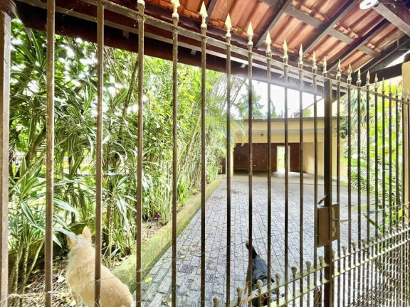 Imagem Casa de Condomínio com 4 Quartos à Venda, em Chácara De La Rocca - Carapicuíba Imagem Casa de Condomínio com 4 Quartos à Venda, em Chácara De La Rocca - Carapicuíba