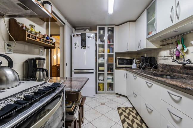 Imagem Casa com 3 Quartos à Venda, 212 m² em Jardim Sabará - Porto Alegre