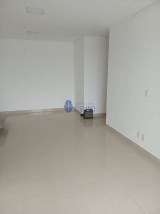 Imagem Apartamento com 3 Quartos à Venda, 90 m² em Vila Santa Isabel - Anápolis
