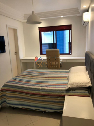 Imagem Apartamento com 4 Quartos à Venda, 190 m² em Centro - Florianópolis
