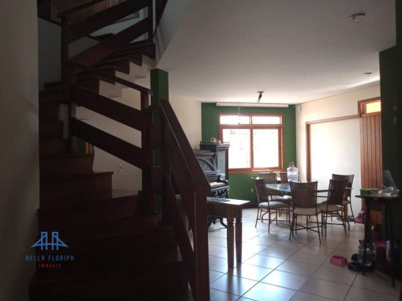 Imagem Casa com 5 Quartos à Venda, 267 m² em Santa Mônica - Florianópolis Imagem Casa com 5 Quartos à Venda, 267 m² em Santa Mônica - Florianópolis