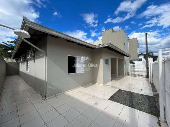 Imagem Casa com 3 Quartos à Venda, 122 m² em Barra Do Sai - Itapoá Imagem Casa com 3 Quartos à Venda, 122 m² em Barra Do Sai - Itapoá