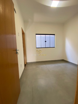 Imagem Casa com 3 Quartos à Venda, 153 m² em Setor Barra Da Tijuca - Goiânia