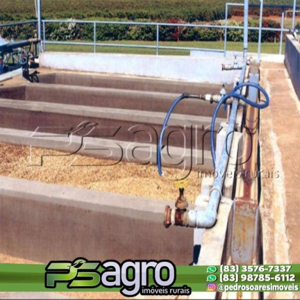 Imagem Fazenda à Venda, 2.755 m² em Marta Helena - Uberlândia Imagem Fazenda à Venda, 2.755 m² em Marta Helena - Uberlândia