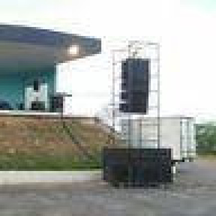 Imagem Casa com 3 Quartos à Venda ou Locação, 1.200 m² em Fazendinha - Carapicuíba