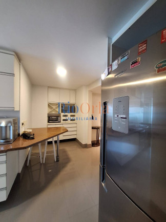 Imagem Apartamento com 4 Quartos para Alugar, 226 m² em Barra Da Tijuca - Rio De Janeiro Imagem Apartamento com 4 Quartos para Alugar, 226 m² em Barra Da Tijuca - Rio De Janeiro