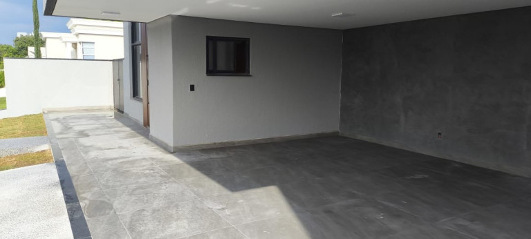 Imagem Casa com 3 Quartos à Venda, 528 m² em Jardim Residencial Saint Patrick - Sorocaba Imagem Casa com 3 Quartos à Venda, 528 m² em Jardim Residencial Saint Patrick - Sorocaba