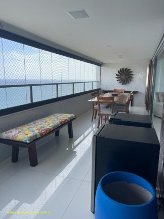 Imagem Imóvel com 4 Quartos à Venda, 190 m² em Barra - Salvador Imagem Imóvel com 4 Quartos à Venda, 190 m² em Barra - Salvador