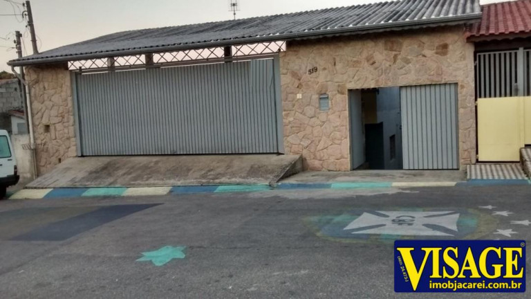 Casa com 3 Quartos à Venda, 312 m² em Jd. Nova Esperanca - Jacareí