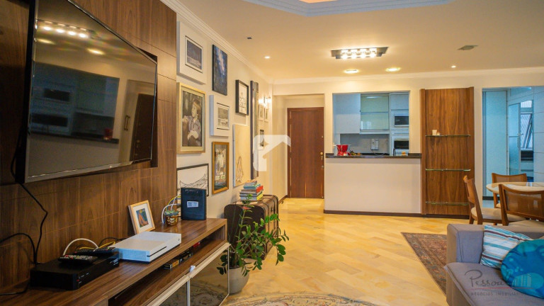 Imagem Apartamento com 3 Quartos à Venda, 143 m² em Centro - Florianópolis Imagem Apartamento com 3 Quartos à Venda, 143 m² em Centro - Florianópolis