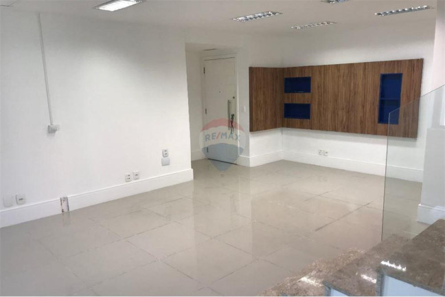 Imagem Sala Comercial à Venda, 75 m² em Barra Da Tijuca - Rio De Janeiro Imagem Sala Comercial à Venda, 75 m² em Barra Da Tijuca - Rio De Janeiro