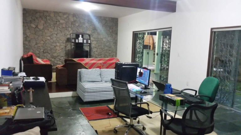 Imagem Casa com 3 Quartos à Venda, 350 m² em Vila Trujillo - Sorocaba