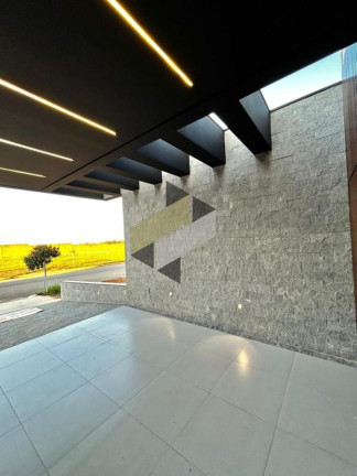 Imagem Casa com 3 Quartos à Venda, 133 m² em Wanel Ville - Sorocaba Imagem Casa com 3 Quartos à Venda, 133 m² em Wanel Ville - Sorocaba