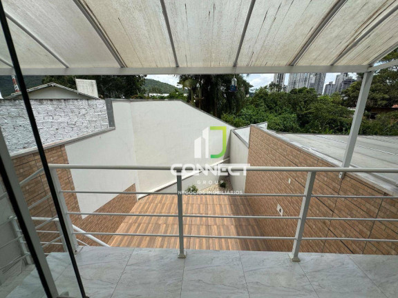 Imagem Sobrado com 2 Quartos à Venda, 80 m² em Fazenda - Itajaí