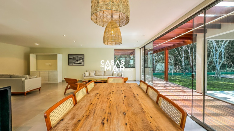 Imagem Casa com 5 Quartos à Venda, 260 m² em Praia Rasa - Armação Dos Búzios Imagem Casa com 5 Quartos à Venda, 260 m² em Praia Rasa - Armação Dos Búzios
