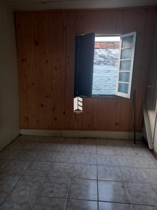 Imagem Casa com 2 Quartos à Venda, 350 m² em Nossa Senhora Do Perpétuo Socorro - Santa Maria Imagem Casa com 2 Quartos à Venda, 350 m² em Nossa Senhora Do Perpétuo Socorro - Santa Maria