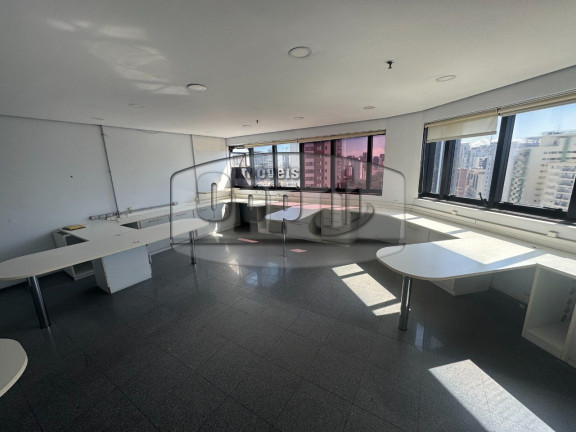Sala Comercial à Venda ou Locação,  em Vila Mariana - São Paulo