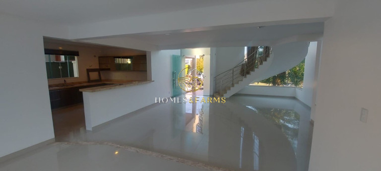 Imagem Casa com 3 Quartos para Alugar, em Condomínio Do Lago - Goiânia Imagem Casa com 3 Quartos para Alugar, em Condomínio Do Lago - Goiânia