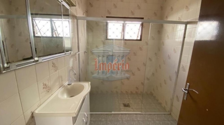 Imagem Casa com 3 Quartos à Venda, 141 m² em Vila Brasil - Pirassununga Imagem Casa com 3 Quartos à Venda, 141 m² em Vila Brasil - Pirassununga