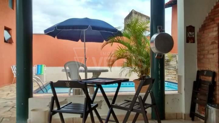 Imagem Casa com 2 Quartos à Venda, 300 m² em Vila Santana - Itapetininga Imagem Casa com 2 Quartos à Venda, 300 m² em Vila Santana - Itapetininga
