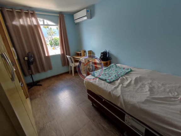 Imagem Casa com 3 Quartos à Venda, 430 m² em Flórida - Praia Grande