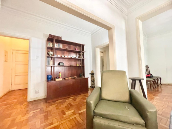 Imagem Imóvel com 4 Quartos à Venda, 167 m² em Ipanema - Rio De Janeiro Imagem Imóvel com 4 Quartos à Venda, 167 m² em Ipanema - Rio De Janeiro