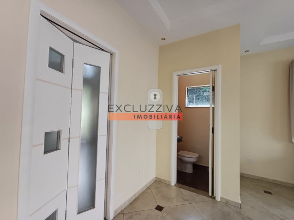 Imagem Sobrado com 3 Quartos para Alugar, 480 m² em Village Tremembé - Tremembé