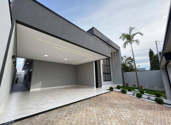 Imagem Casa com 3 Quartos à Venda, 360 m² em Estância Itaguaí - Caldas Novas Imagem Casa com 3 Quartos à Venda, 360 m² em Estância Itaguaí - Caldas Novas