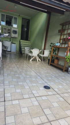 Imagem Casa com 2 Quartos à Venda, 220 m² em Jardim Oliveiras - Taboão Da Serra