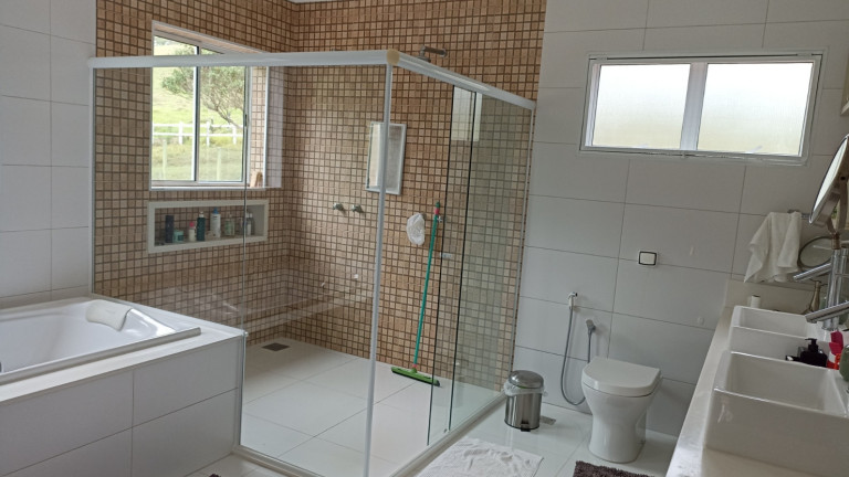 Imagem Chácara com 5 Quartos à Venda, 600 m² em Itapeva - Paraibuna Imagem Chácara com 5 Quartos à Venda, 600 m² em Itapeva - Paraibuna
