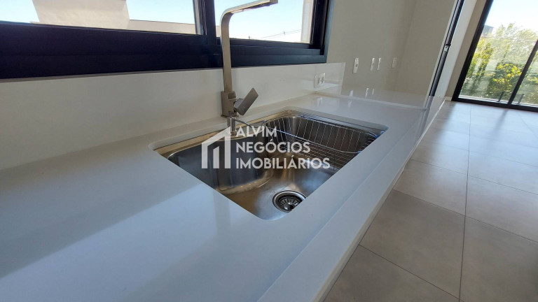 Imagem Sobrado com 4 Quartos à Venda, 220 m² em Loteamento Verana - São José Dos Campos
