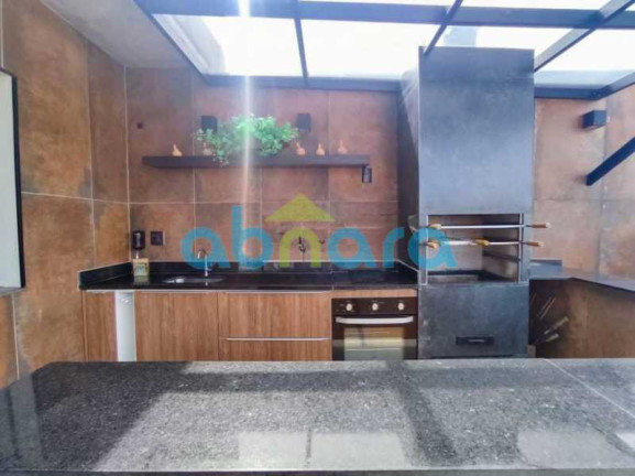 Imagem Cobertura com 4 Quartos à Venda, 400 m² em Copacabana - Rio De Janeiro Imagem Cobertura com 4 Quartos à Venda, 400 m² em Copacabana - Rio De Janeiro