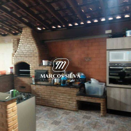 Imagem Casa com 4 Quartos à Venda, 256 m² em Luizote De Freitas - Uberlândia