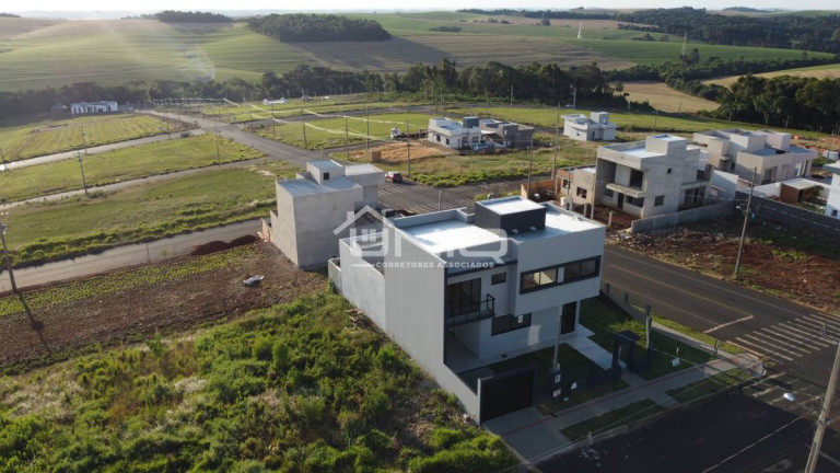 Imagem Casa com 3 Quartos à Venda, 144 m² em Fraron - Pato Branco