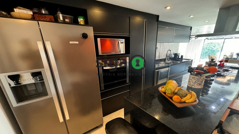 Imagem Casa com 3 Quartos à Venda, 192 m² em Jardim Aeroporto - São Paulo Imagem Casa com 3 Quartos à Venda, 192 m² em Jardim Aeroporto - São Paulo