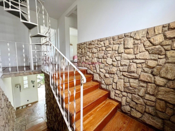 Imagem Sobrado com 4 Quartos à Venda, 380 m² em Ilha Dos Ayres - Vila Velha