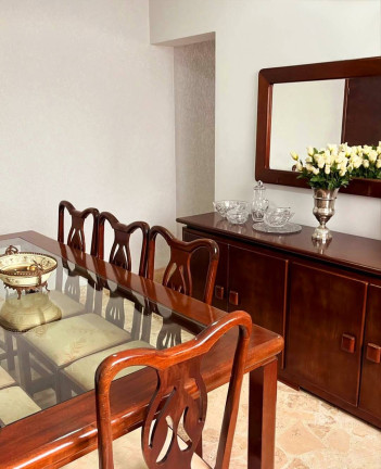 Imagem Casa com 4 Quartos à Venda, 296 m² em Centro - São João Da Boa Vista Imagem Casa com 4 Quartos à Venda, 296 m² em Centro - São João Da Boa Vista