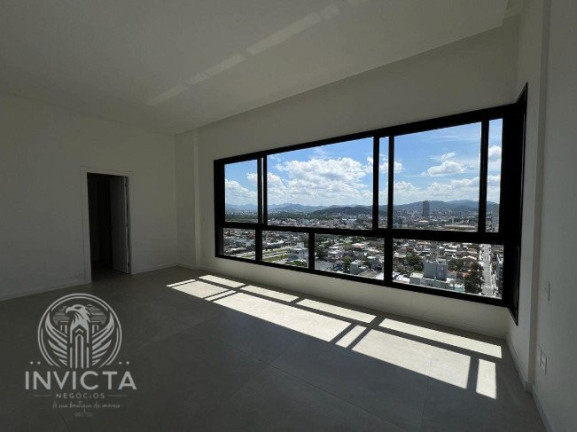 Cobertura com 4 Quartos à Venda, 264 m² em Centro - Balneário Camboriú
