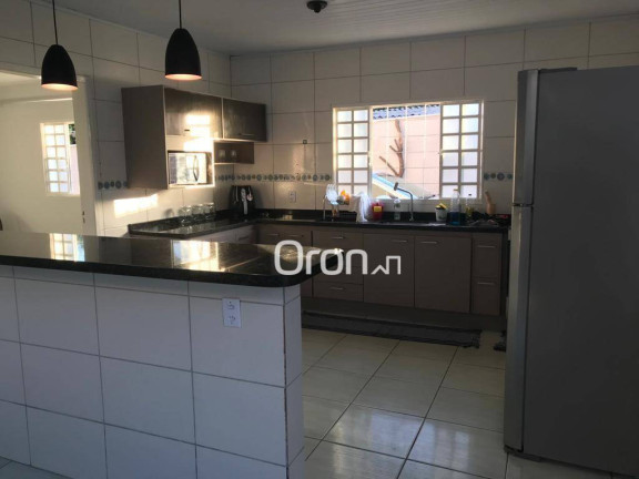 Imagem Casa com 3 Quartos à Venda, 200 m² em Setor Marista Sul - Aparecida De Goiânia
