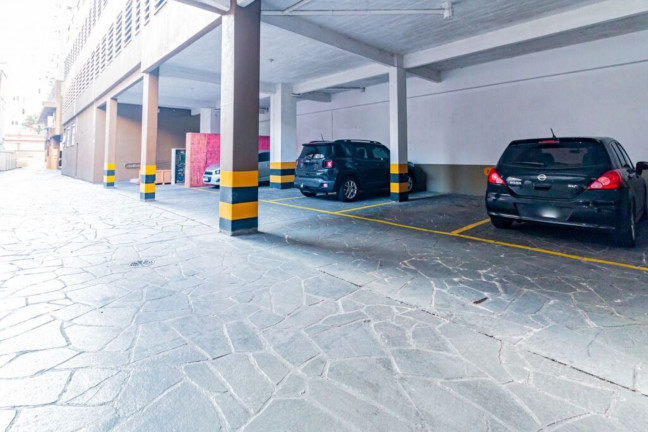 Imagem Imóvel com 1 Quarto à Venda, 53 m² em Centro Histórico - Porto Alegre Imagem Imóvel com 1 Quarto à Venda, 53 m² em Centro Histórico - Porto Alegre