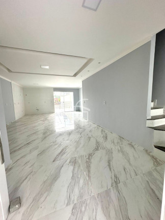 Imagem Casa com 3 Quartos à Venda, em Costa E Silva - Joinville Imagem Casa com 3 Quartos à Venda, em Costa E Silva - Joinville