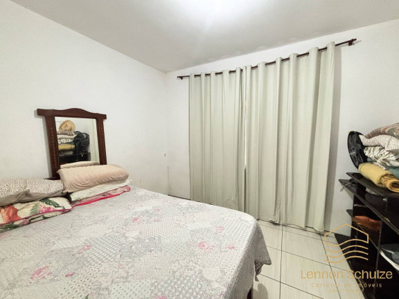 Imagem Sobrado com 6 Quartos à Venda, 225 m² em Centro - Balneário Barra Do Sul