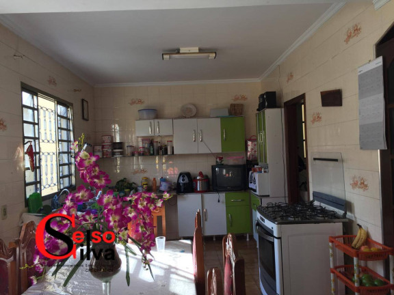 Imagem Casa com 4 Quartos à Venda, 266 m² em Copacabana Residencial - Maringá