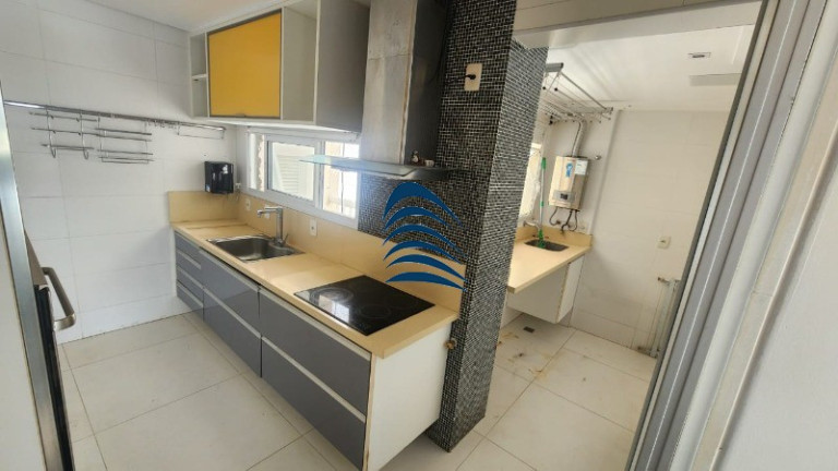 Imagem Imóvel com 4 Quartos à Venda, 109 m² em Imbuí - Salvador Imagem Imóvel com 4 Quartos à Venda, 109 m² em Imbuí - Salvador