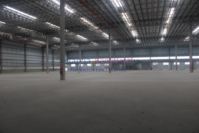 Imagem Imóvel Comercial para Alugar, 4.415 m² em Empresarial Itaim (polvilho) - Cajamar Imagem Imóvel Comercial para Alugar, 4.415 m² em Empresarial Itaim (polvilho) - Cajamar