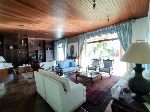 Imagem Casa com 7 Quartos à Venda, 800 m² em Alto - Teresópolis Imagem Casa com 7 Quartos à Venda, 800 m² em Alto - Teresópolis